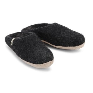 slip on simple Black