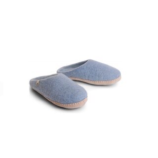 slip on simple Light Blue