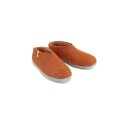 classic shoe Clay